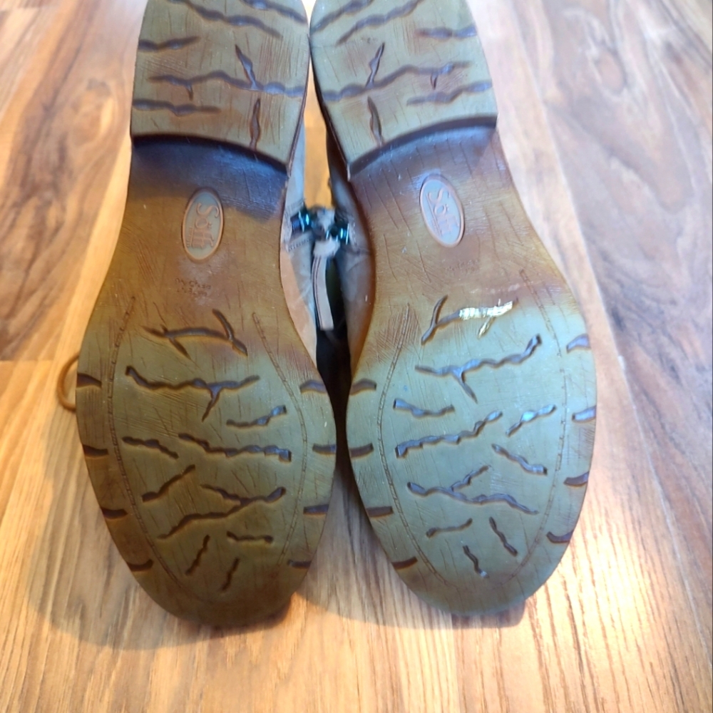 Women's Sofft Leather Lace Up Boots Light Tan Size 7.5M - Picture 7 of 7